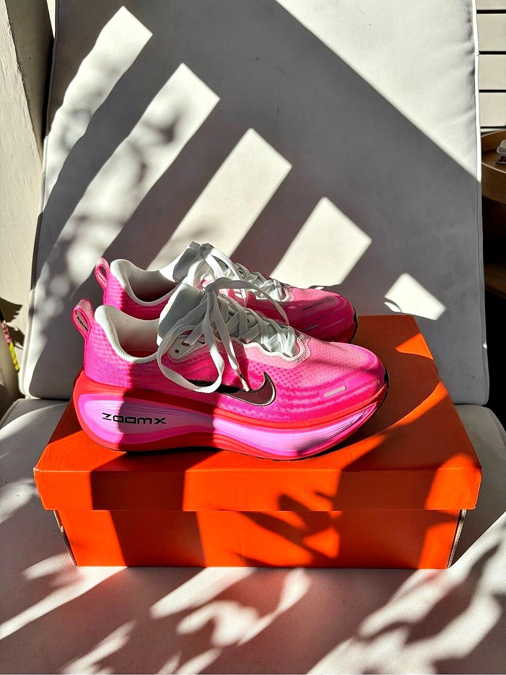 Nike Vomero Plus Women's Athletic Shoes Pink US 5.5 NWT